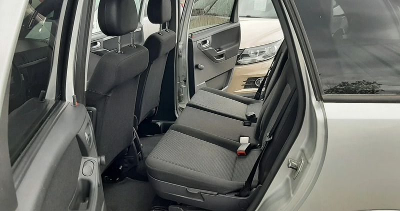 Opel Meriva cena 13999 przebieg: 250000, rok produkcji 2010 z Strzyżów małe 154